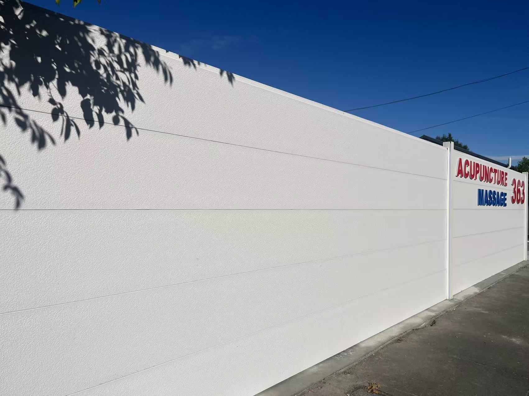 PU Splatter Style Fence Panel Black Per 1M² - Image 5