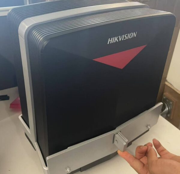 Built-in WIFI Base Smart Internet IP Sliding Gate Opener Motor from No.1 Smart License Plate Recognition (LPR) Camera Manufacturer - HIKVISION - Image 3